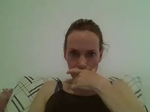 Snapshot of Annylove1 chatting on 03-04-25, 12:07 Annylove1 online show from 03-04-25, 12:07