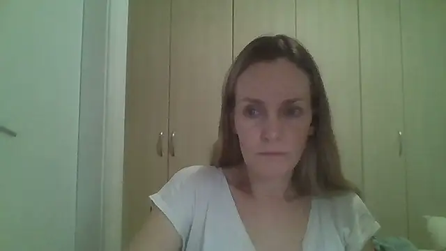 Snapshot of Annylove1 chatting on 03-21-25, 08:50 Annylove1 online show from 03-21-25, 08:50