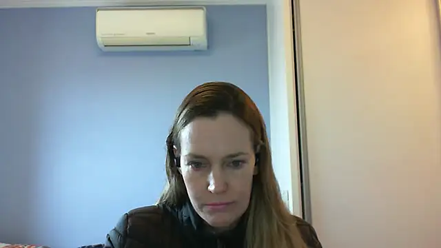 Snapshot of Annylove1 chatting on 09-15-25, 10:48 Annylove1 online show from 09-15-25, 10:48