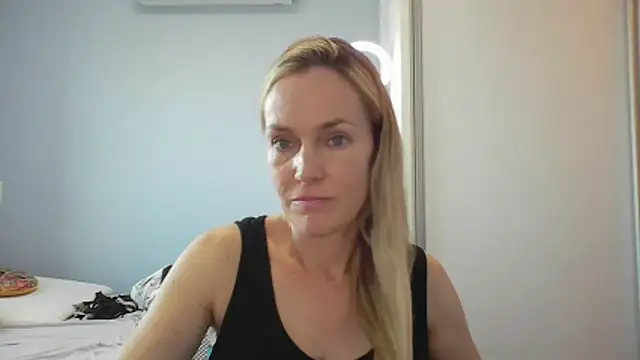 Annylove1 online show from 01-16-26, 10:52