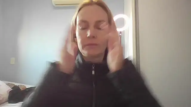 Annylove1 online show from 05-12-26, 10:45