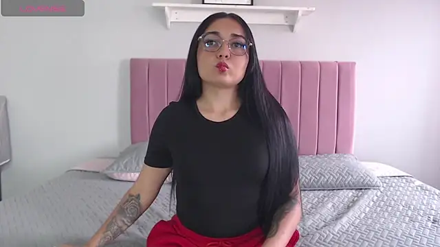 Snapshot of Danii_vg1 chatting on 05-28-26, 12:24 Danii vg1 online show from 05-28-26, 12:24