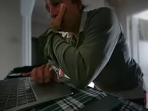 ALPHANDRE online show from 02-21-26, 08:04