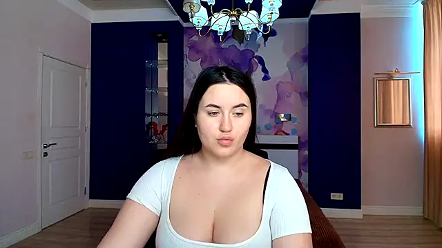 Roxie Bradley online show from 03-04-25, 10:24