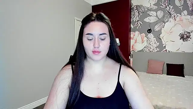 Roxie Bradley online show from 02-02-26, 06:45