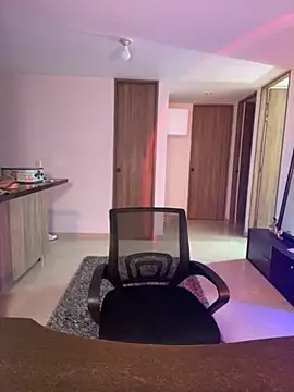 Im sophiie online show from 10-03-25, 06:32