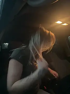 Snapshot of Jessiejames32 chatting on 01-16-25, 11:06 Jessiejames32 online show from 01-16-25, 11:06