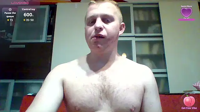 Matttthees online show from 12-17-25, 02:12