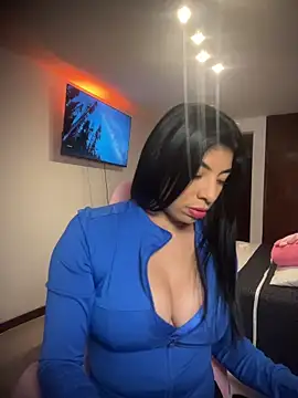 Snapshot of Miaparkerss_ chatting on 11-07-25, 11:27 Miaparkerss online show from 11-07-25, 11:27