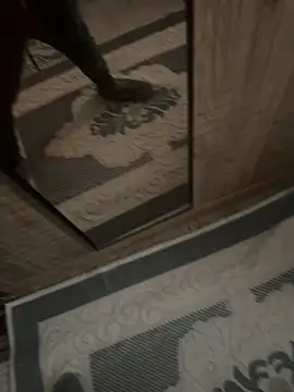 Snapshot of Ca414 chatting on 10-05-25, 09:18 Ca414 online show from 10-05-25, 09:18