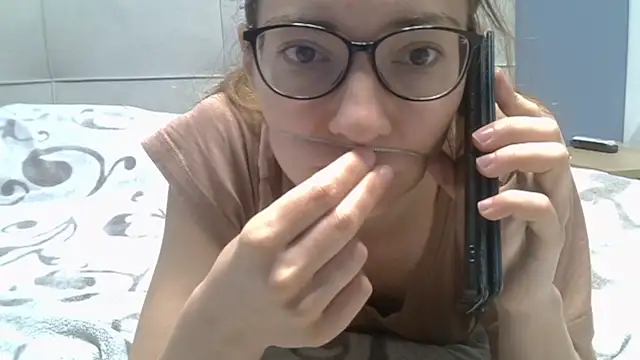 Ashleyspice online show from 05-06-26, 06:08