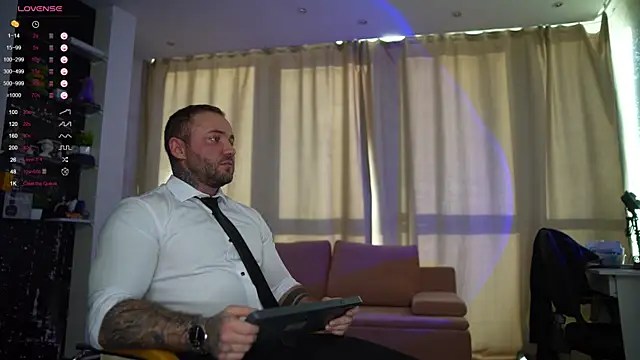 Snapshot of Demianblake chatting on 03-21-25, 03:02 Demianblake online show from 03-21-25, 03:02