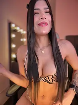 Snapshot of JanyLunaa chatting on 11-20-25, 11:04 JanyLunaa online show from 11-20-25, 11:04