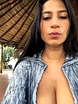 lady-rosse online show from 02-27-25, 07:37