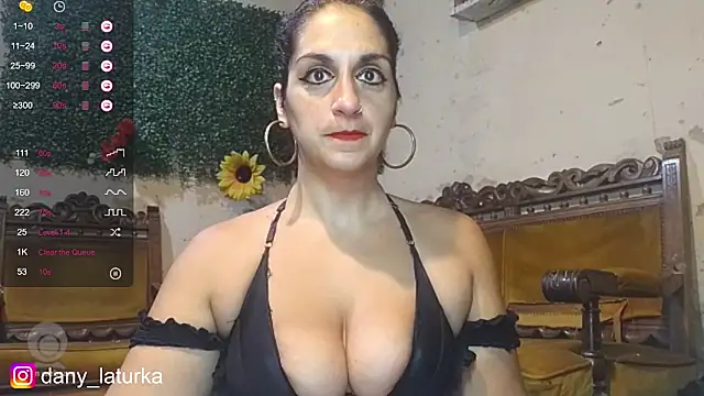 Bellydancerhot online show from 01-15-25, 04:47