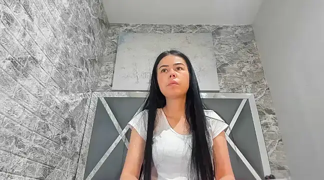 Snapshot of ArianaSmith69 chatting on 01-30-25, 07:48 ArianaSmith69 online show from 01-30-25, 07:48