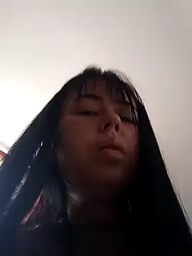 Snapshot of ArianaSmith69 chatting on 03-08-25, 07:09 ArianaSmith69 online show from 03-08-25, 07:09