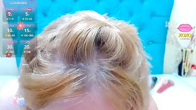 Snapshot of Nayla_Garner chatting on 09-15-25, 04:07 Nayla Garner online show from 09-15-25, 04:07