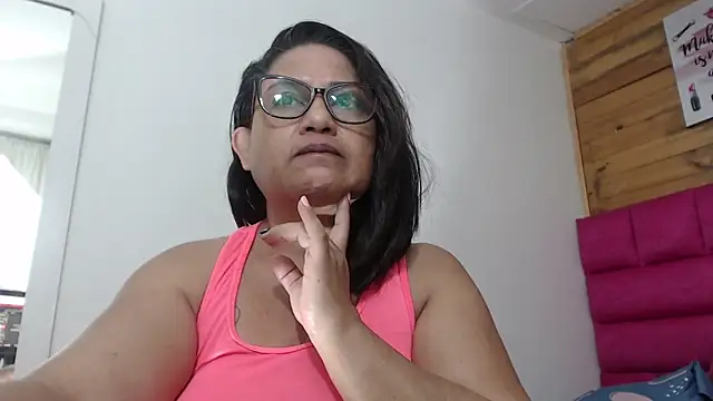 Katha Marck online show from 05-03-26, 10:43