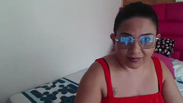 Katha Marck online show from 06-11-26, 02:48