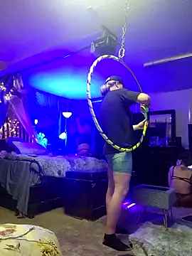 Hotredheadandtoungelasher online show from 12-07-24, 11:51