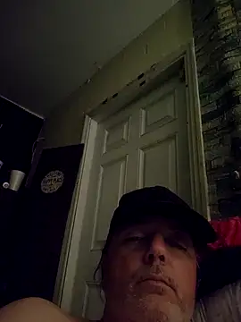 Hotredheadandtoungelasher online show from 04-30-26, 06:14