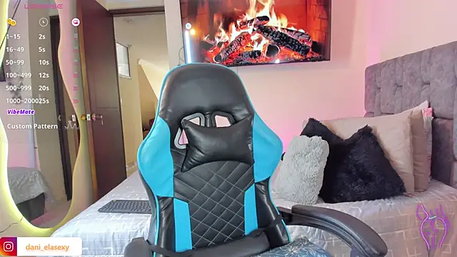 Snapshot of danielasexya1 chatting on 02-08-25, 04:47 danielasexya1 online show from 02-08-25, 04:47