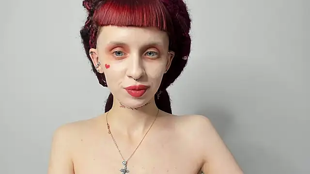 Snapshot of FlowerOfSin2001 chatting on 02-26-25, 05:28 FlowerOfSin2001 online show from 02-26-25, 05:28