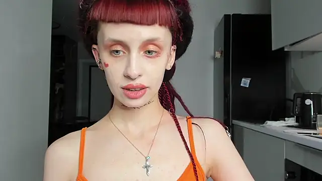 Snapshot of FlowerOfSin2001 chatting on 02-26-25, 08:33 FlowerOfSin2001 online show from 02-26-25, 08:33