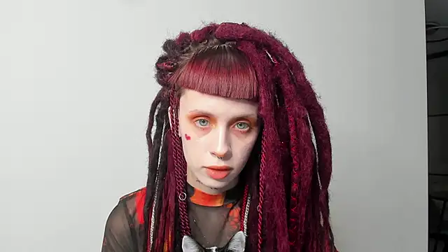 Snapshot of FlowerOfSin2001 chatting on 03-02-25, 03:27 FlowerOfSin2001 online show from 03-02-25, 03:27