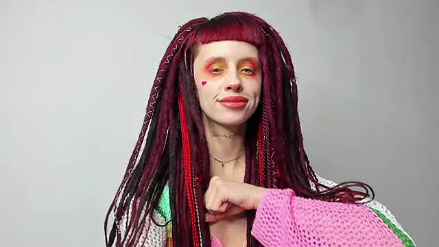 Snapshot of FlowerOfSin2001 chatting on 03-18-25, 04:15 FlowerOfSin2001 online show from 03-18-25, 04:15