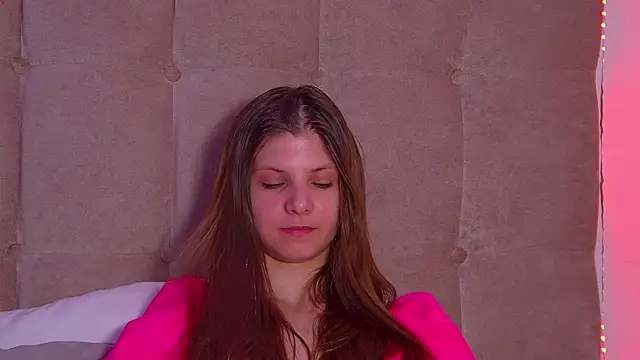 AudreyBarlow online show from 03-01-25, 03:38