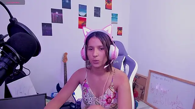 Cositarica  online show from 02-03-26, 03:06