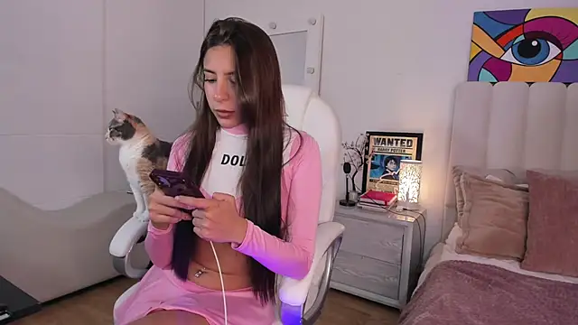 Daniela Miller  online show from 02-02-25, 01:34