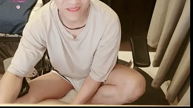 Canto-Dvng online show from 12-18-25, 01:17