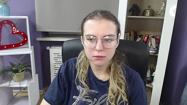 Zoey Erotic online show from 12-20-24, 05:36