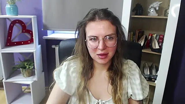 Zoey Erotic online show from 02-18-25, 11:44