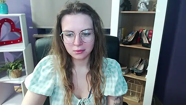 Zoey Erotic online show from 02-25-25, 05:41