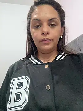 Snapshot of Kataliina chatting on 12-07-24, 01:14 Kataliina online show from 12-07-24, 01:14