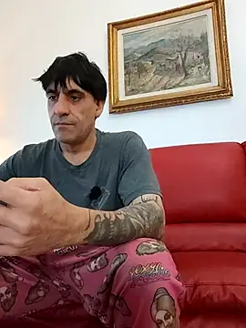 Elnonoykeila77 online show from 03-28-26, 02:27