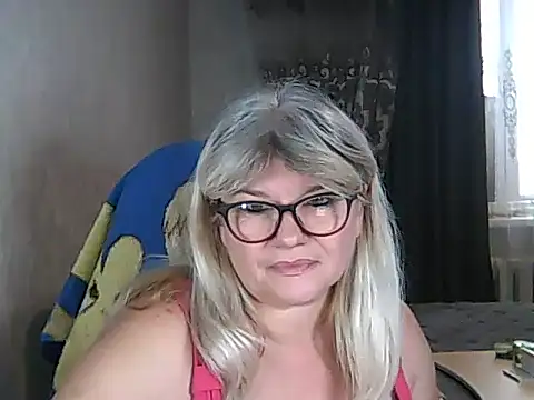 Diana 49 online show from 11-25-25, 09:42