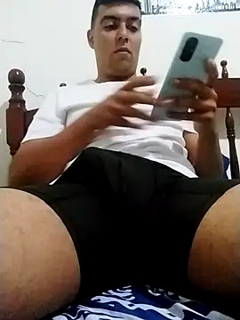 Chocolatinajet online show from 01-12-26, 02:22