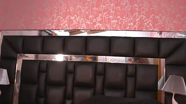 Snapshot of agatha_collins_ chatting on 03-11-25, 07:14 agatha collins online show from 03-11-25, 07:14