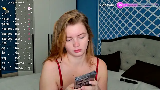 Busty Redhead online show from 11-27-25, 07:10
