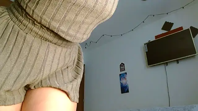 3littleschoolteens online show from 02-10-25, 08:00