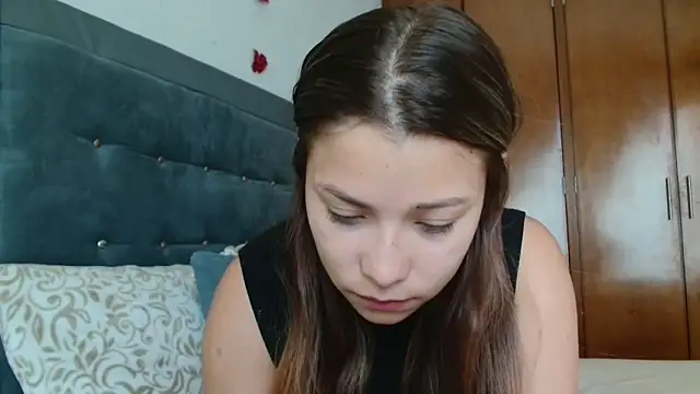 3littleschoolteens online show from 04-30-26, 06:14