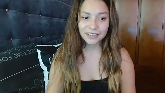 3littleschoolteens online show from 08-06-26, 07:49
