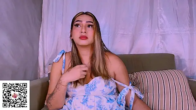 ISABELLASSMITH online show from 10-04-25, 09:40