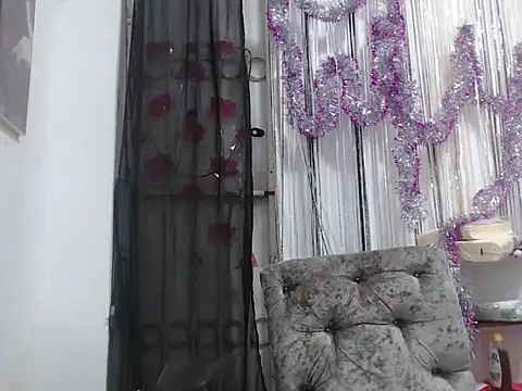 heyline milf online show from 12-21-24, 12:49