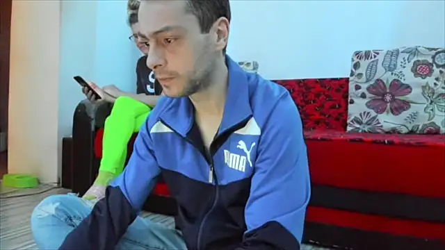 Snapshot of sweetheart_loves chatting on 04-08-26, 10:37 sweetheart loves online show from 04-08-26, 10:37